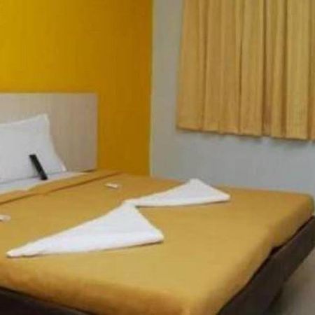 Hotel Adiba Residency Mumbai Exterior photo